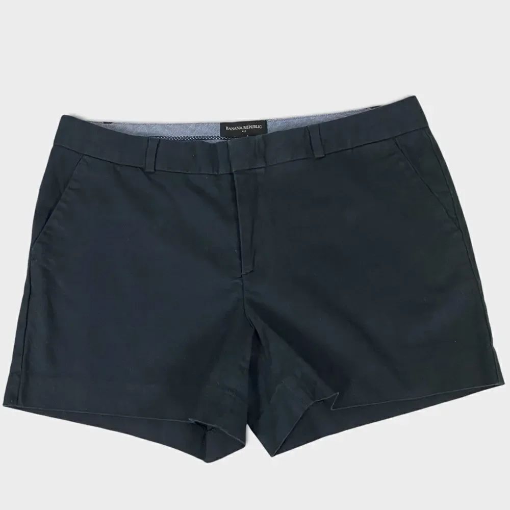 Banana Republic Womens Black Shorts size 12P